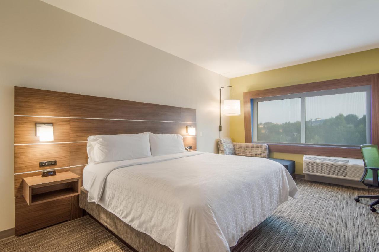 Express & - By Ihg Asheboro