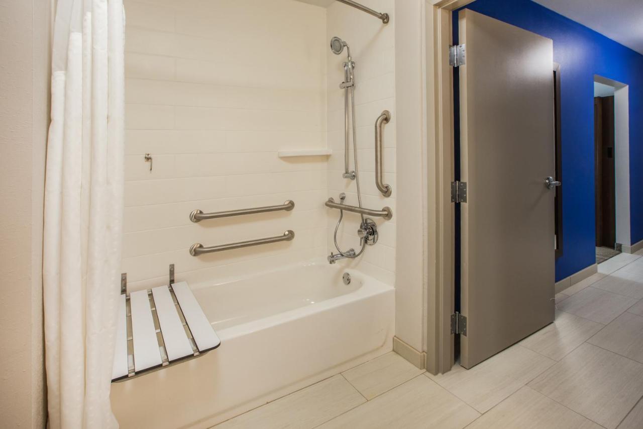 Express & - By Ihg 3* Asheboro