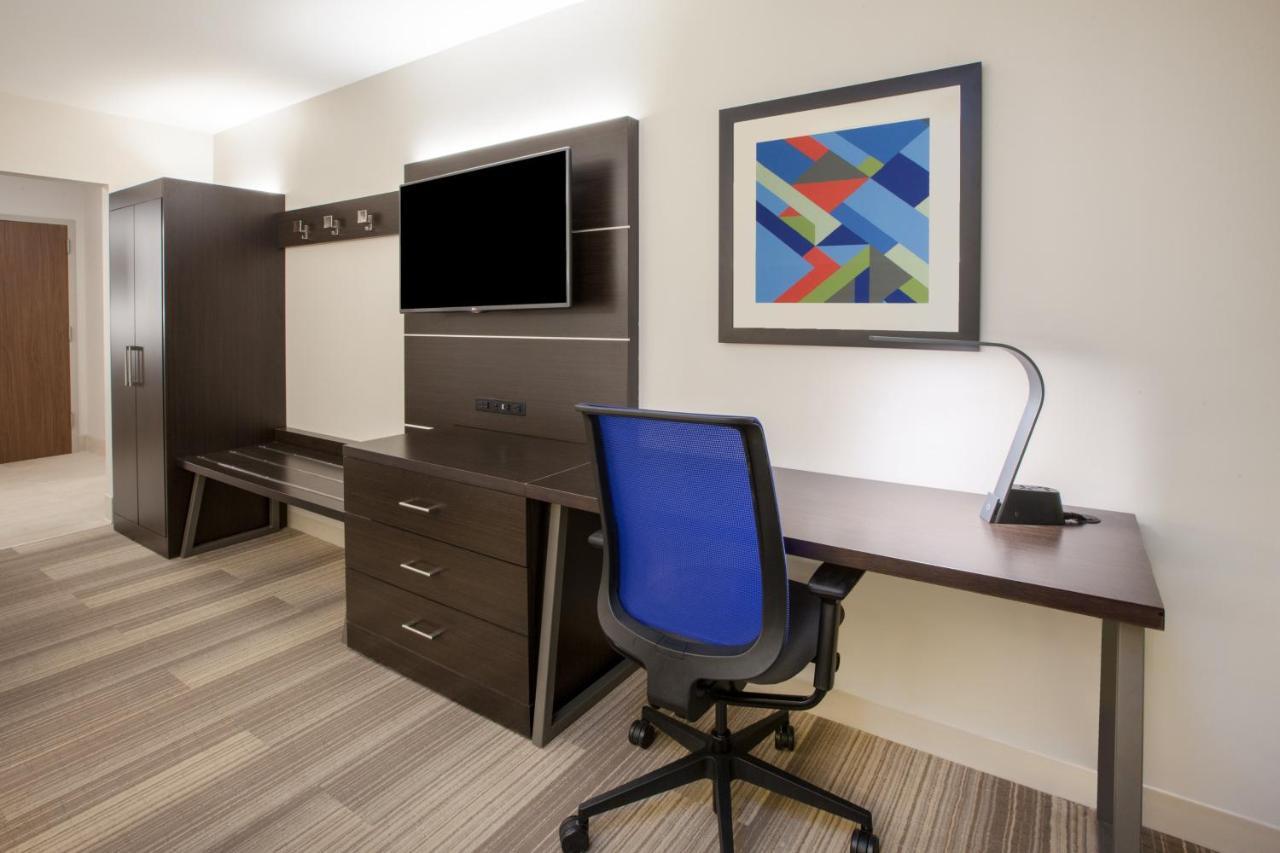 Hotel Express & - By Ihg 3*