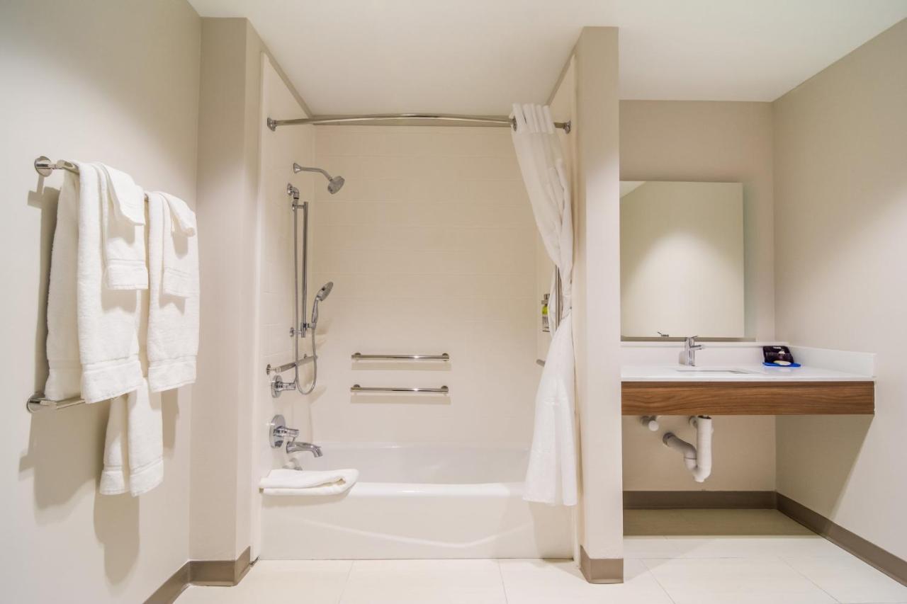 Hotel Express & - By Ihg Asheboro